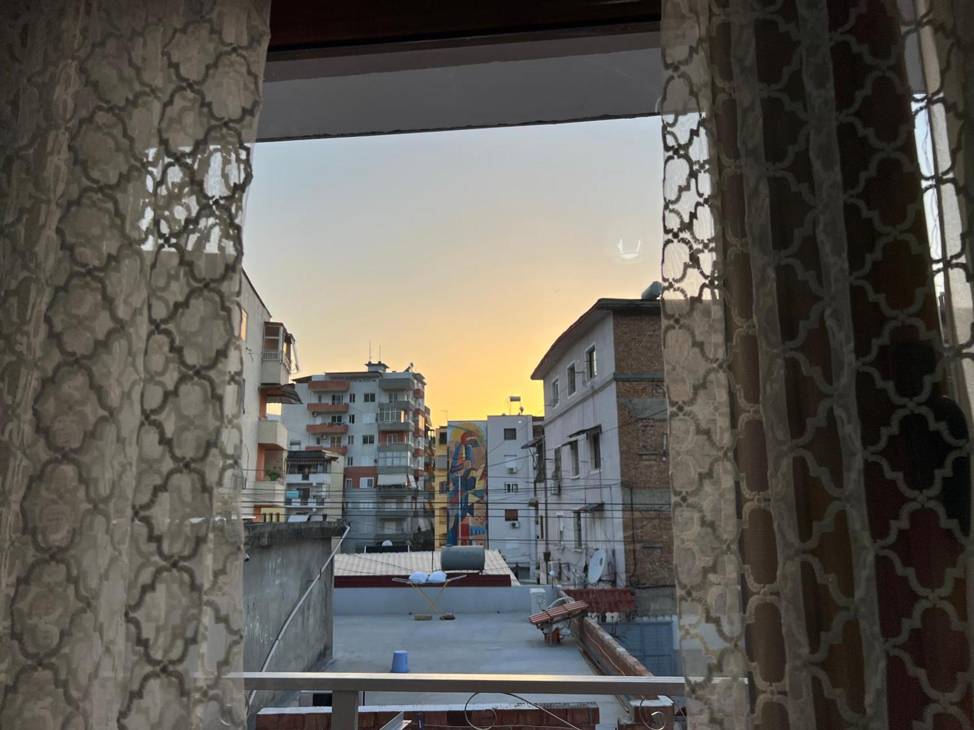 Ensalv - - - Penthouse